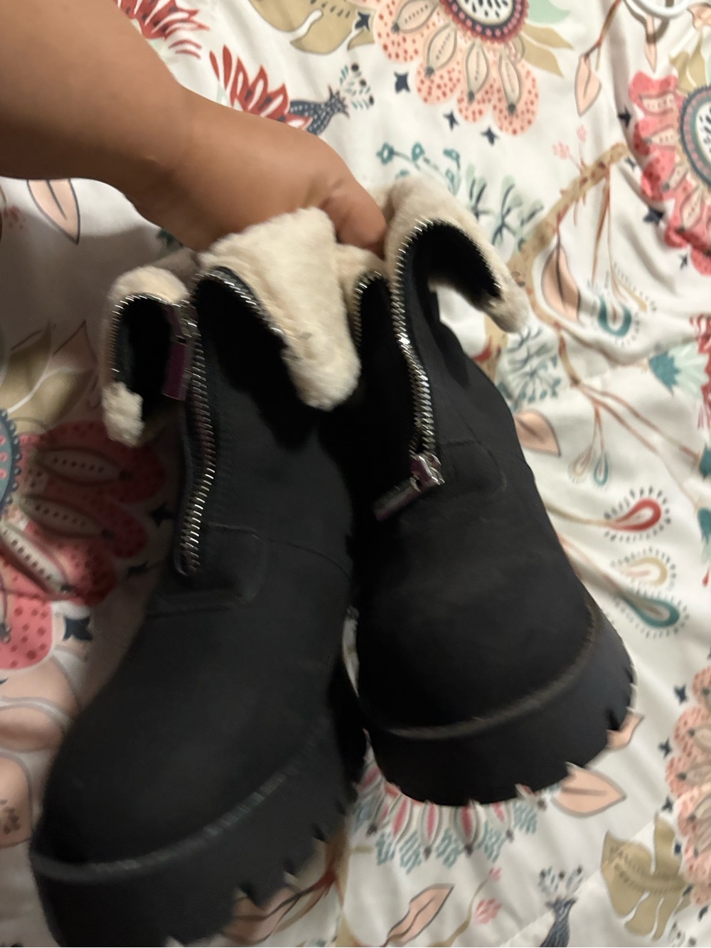 Women Black Faux-Fur Lined Zip-Up Boots